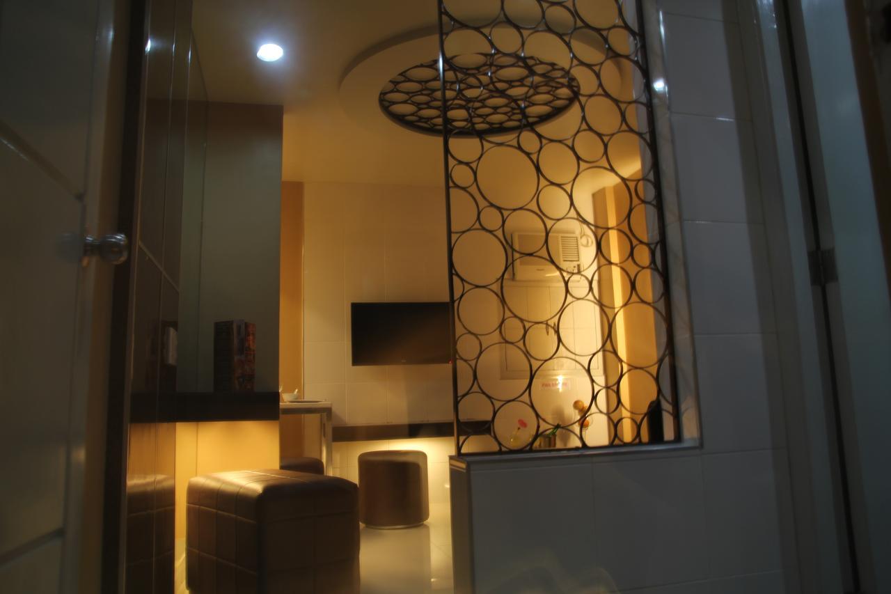 One Serenata Hotel Bacao Cavite Pokój zdjęcie
